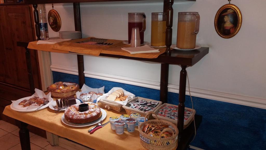 Nuovo Hotel Sangiuliano Katanya Dış mekan fotoğraf